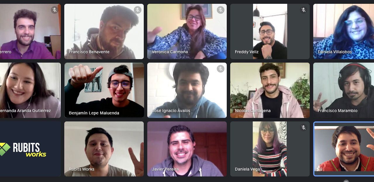 Jóvenes desarrollan la primera red de trabajo remoto en tecnología que une a empleadores y especialistas del país